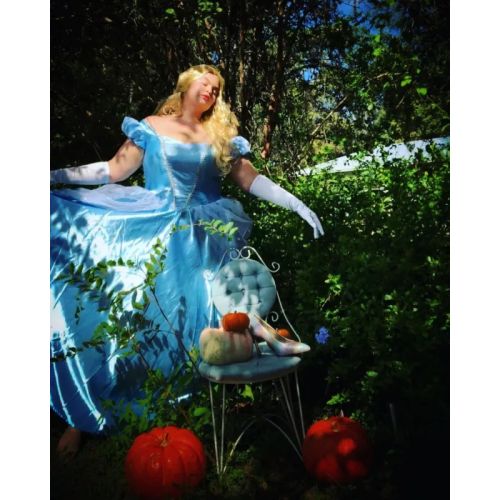 Подовжені рукавички білого кольору Leg Avenue One Size Подовжені рукавички білого кольору Leg Avenue One Size