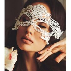 Эротическая ажурная маска на глаза маскарадная на атласных лентах белая DS Fetish