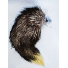 Анальна пробка металева сріблястого кольору із сірим лисиним хвостиком DS Fetish Anal plug fox tail black fox розмір S