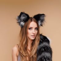 Пухнасті лисячі вуха для рольових ігор сріблястого кольору Okova