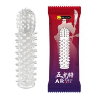 Насадка-презерватив на член с шипиками и дополнительным стимулятором клитора прозрачная Meleon