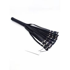 Мини флоггер с 20 хвостами с заклепками из натуральной кожи черного цвета Love Style Black