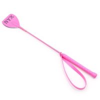 Шлепалка с надписью NYX и плетенной ручкой БДСМ розового цвета DS Fetish Whip pink