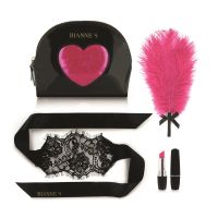 Подарочный романтический набор для секса черного цвета с розовым Rianne S Essentials Kit d'Amour Zwart Roze