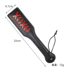 Шлепалка с петлей БДСМ с красной надписью ОХОХ черного цвета Easy Life BDSM Desire