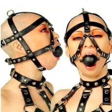 Кожаный черный кляп в рот с ремнями для БДСМ