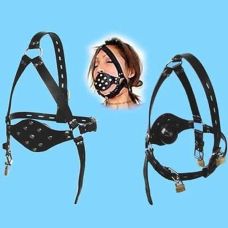 Черный кожаный намордник с кляпом для рта БДСМ