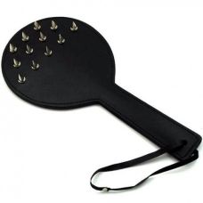 Круглая кожаная шлепалка с металлическими шипами для БДСМ