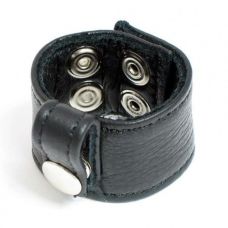 Кожаный черный бондаж на половой член с заклепками для БДСМ