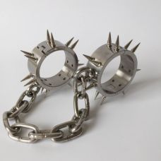 Кайдани для ніг металеві з шипами БДСМ