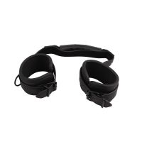 Кайдани для рук з рукояткою чорні Chisa Ignite Your Fantasy Cuffs