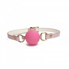 Кляп кулька в рот БДСМ силіконовий рожевого кольору із золотистою фурнітурою.