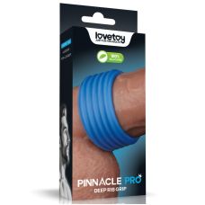 Ерекційне кільце на член з глибокими ребрами для підтримки ерекції та розтягування мошонки синього кольору LovetoyPinnacle Pro Deep
