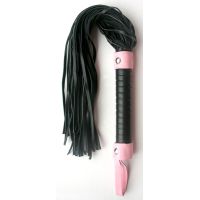 Плетка розово-черная с тридцатью хвостами Notabu L рукояти 160 мм L хвоста 290 мм PVC 
