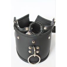 Ошейник-кляп в виде кольца из экокожи универсального размера L 42 см Notabu чёрный