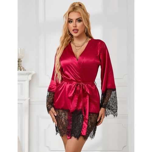 Пеньюар с кружевом с поясом и стрингами красно-черный Star Night размеры XS-S