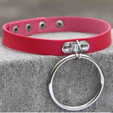 Чокер-ошейник с кольцом красный SKN-AS03
