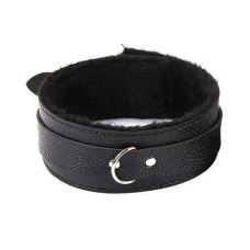 Нашийник з хутром для сексу чорного кольору SKN-C055