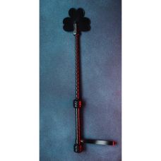 Стек в виде листика клевера БДСМ натуральная кожа черный Candy Hero длина 550 мм