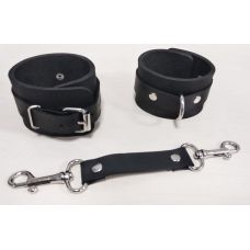 Оковы для фиксации рук Feral Feelings Hand Restraints черные для БДСМ