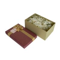 Подарочная коробка с бантом бордово золотая M 25×18,5×11,5 см