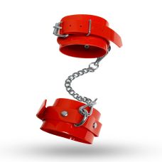 Наручники для сковывания действий из ПВХ красные Feral Feelings