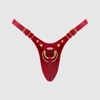 Трусики для страпона глянцевые красного цвета Strap-On-Me Leatherette Harness Fabulous размер One Size 