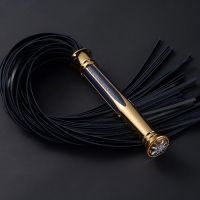 Флоггер БДСМ из итальянской кожи ручной работы черного цвета Upko Black Label Collection