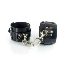 Наручники с заклепками БДСМ из натуральной кожи черного цвета Scappa