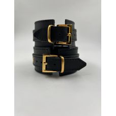 Наручники с золотистыми заклепками БДСМ из искусственной кожи черного цвета Scappa модель НС3Е