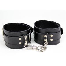 Оковы премиум класса БДСМ из натуральной кожи черного цвета Scappa